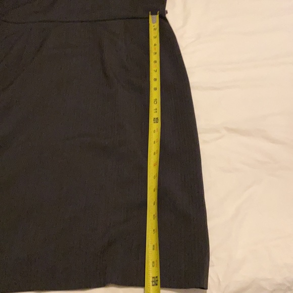 Dress - Picture 4 of 7